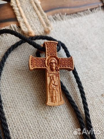 Крест из дуба