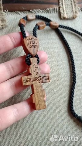 Крест с гайтаном